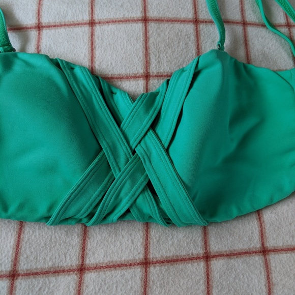 Maaji Other - ⬇️ price drop⬇️MAAJ BATHING SUIT Reversible green